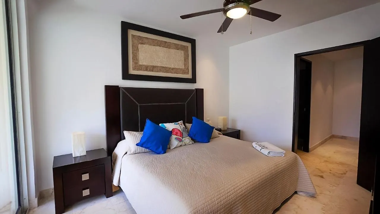 Elements Garden House 3 Condo Playa del Carmen Apartment