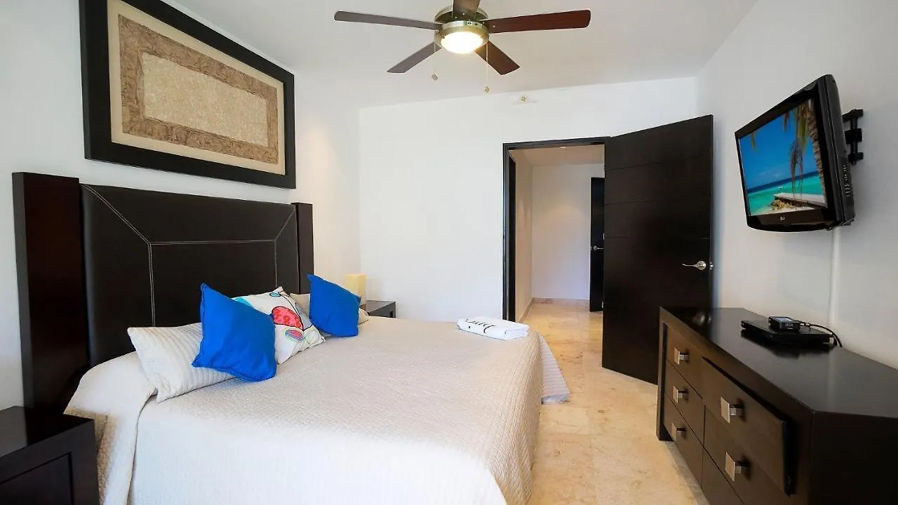 Elements Garden House 3 Condo Playa del Carmen Apartment
