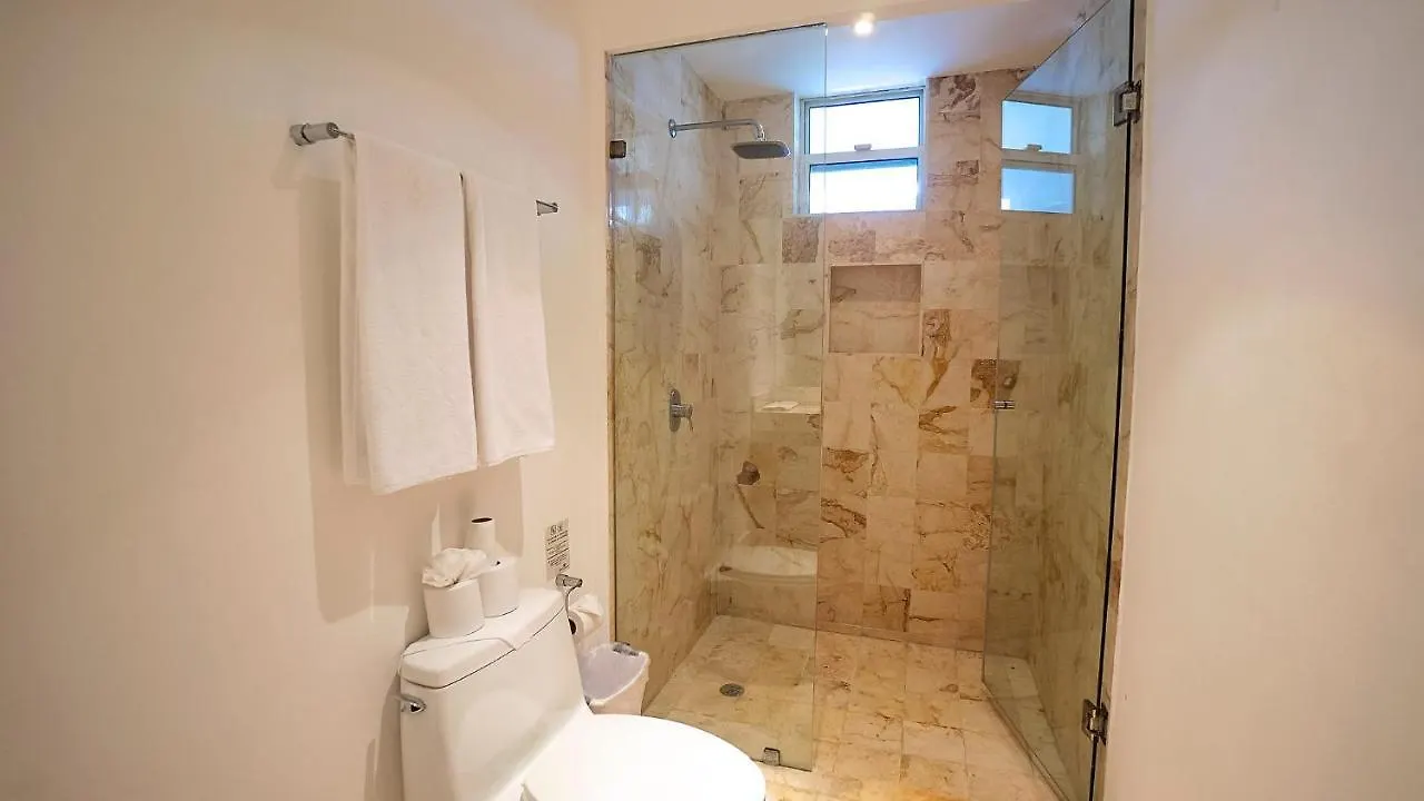 Elements Garden House 3 Condo Playa del Carmen Apartment